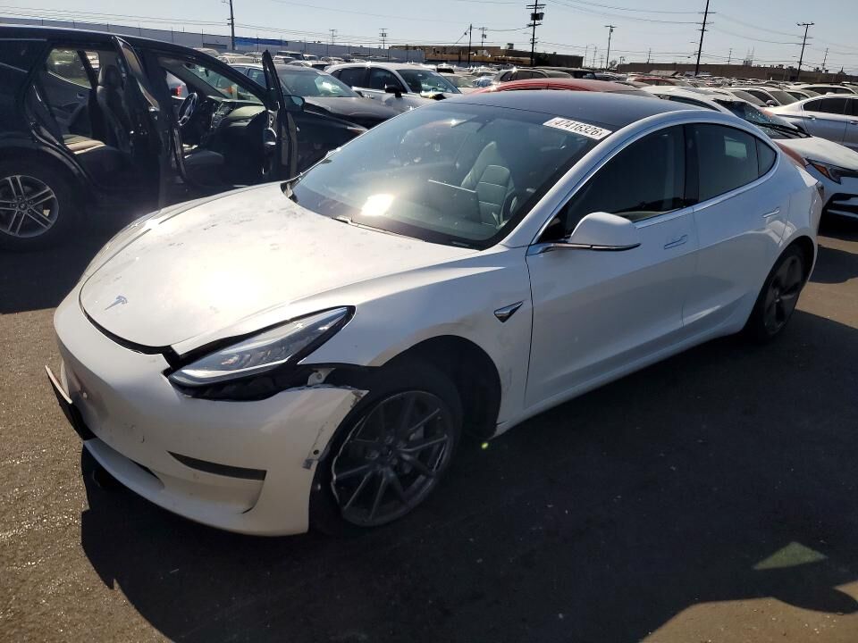2020 TESLA Model 3