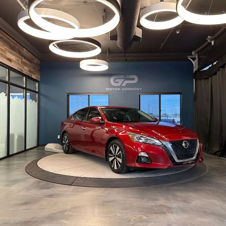 2019 NISSAN Altima