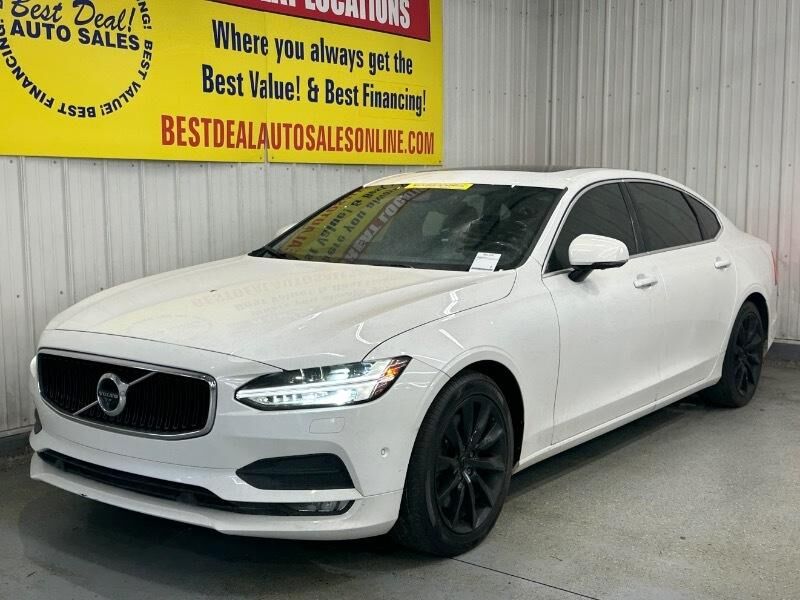 2018 VOLVO S90