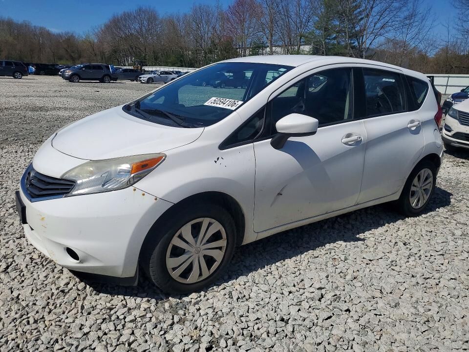 2015 NISSAN Versa