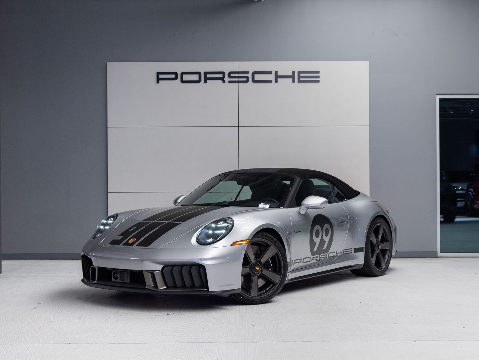 2026 PORSCHE 911