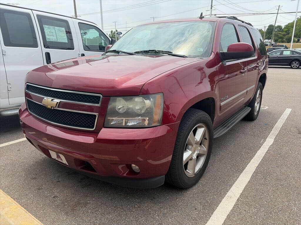 2011 CHEVROLET Tahoe