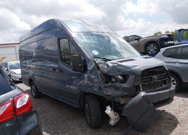 2019 FORD Transit
