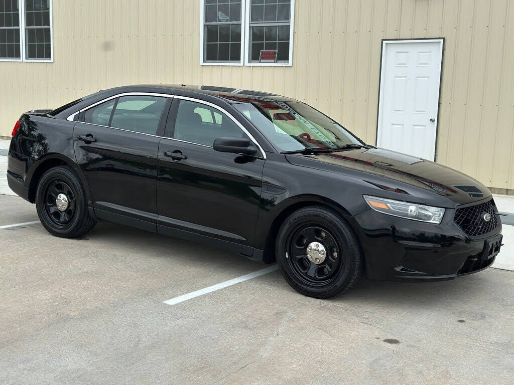 2016 FORD Taurus
