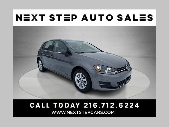 2017 VOLKSWAGEN Golf