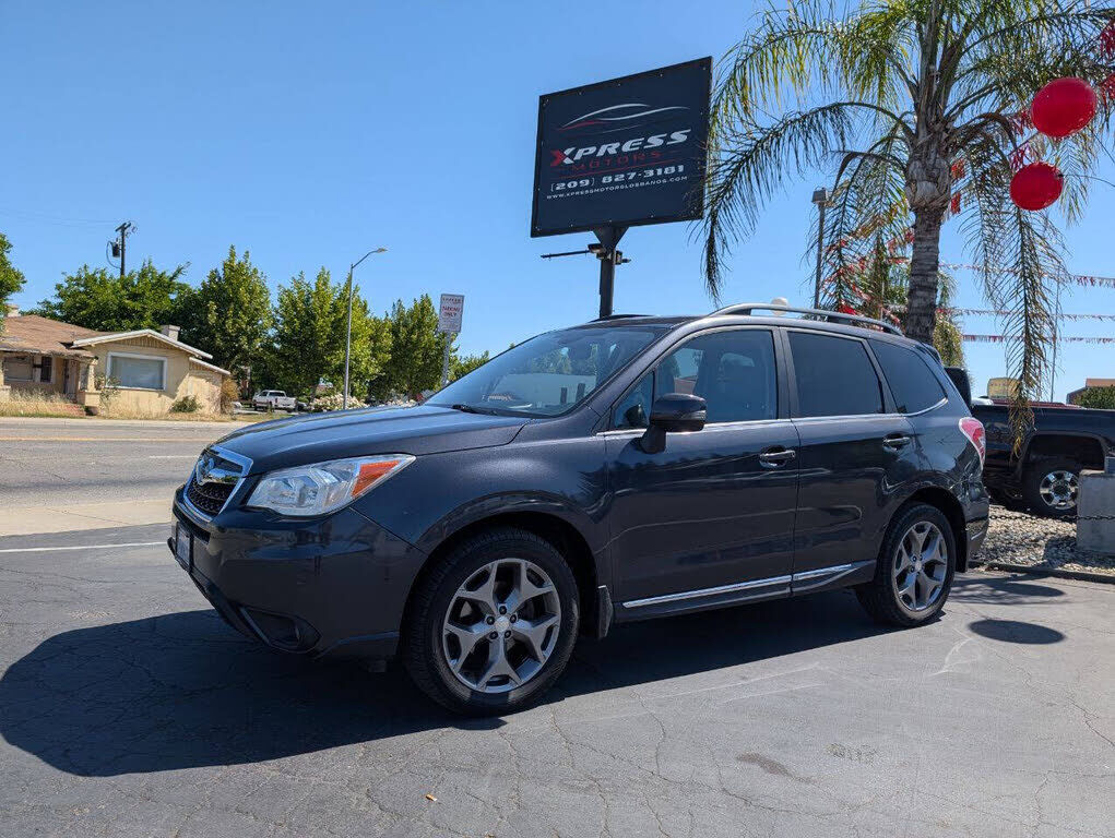 2015 SUBARU Forester