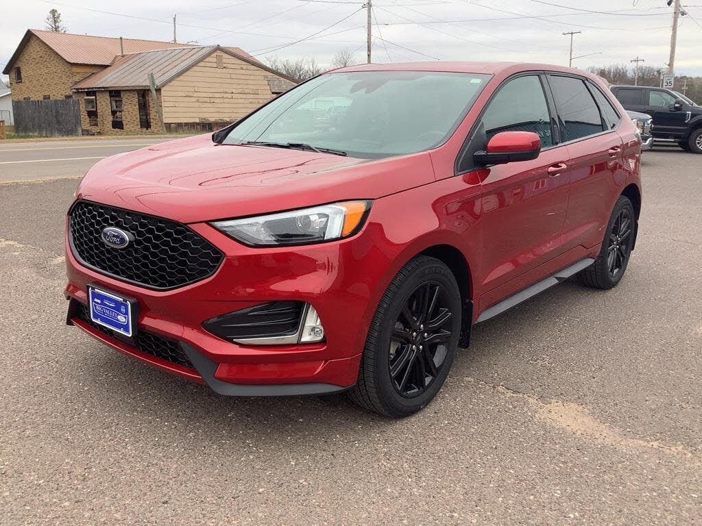 2023 FORD Edge