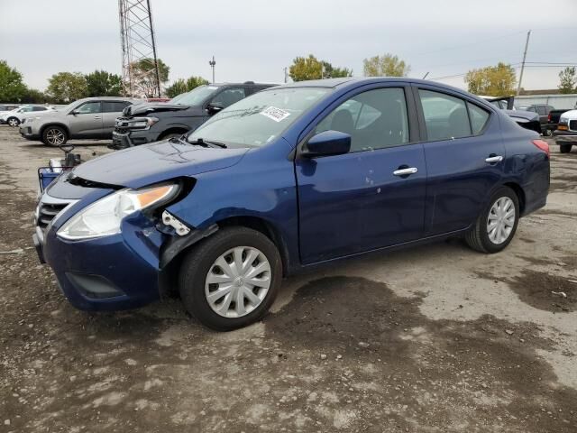 2018 NISSAN Versa