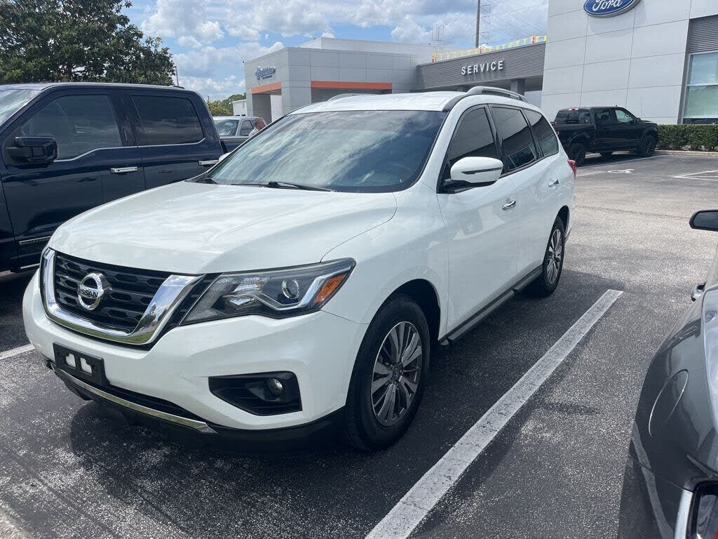 2018 NISSAN Pathfinder
