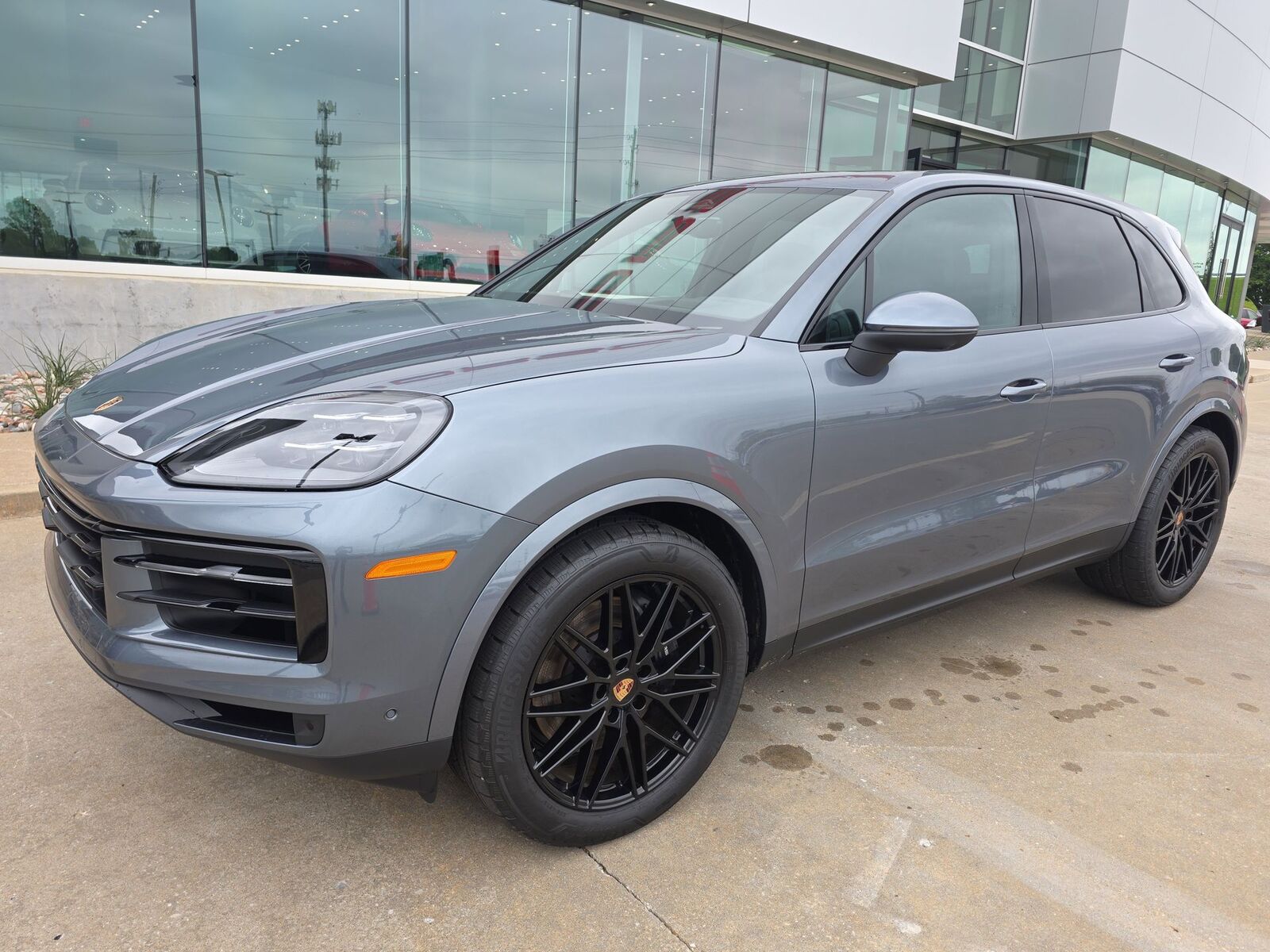 2026 PORSCHE Cayenne