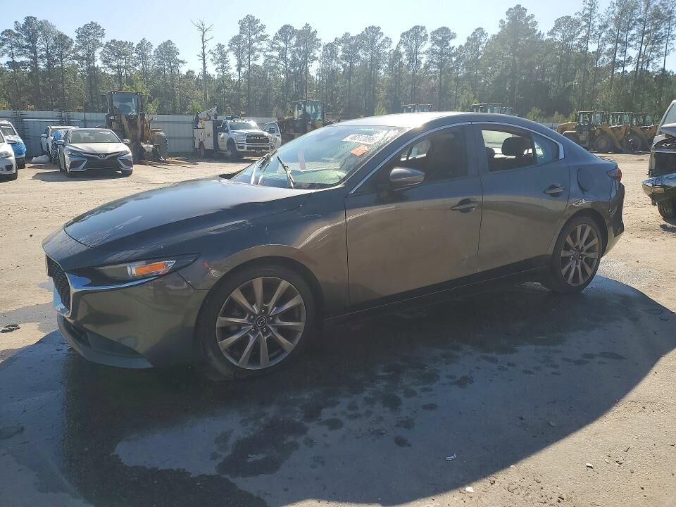 2020 MAZDA Mazda3