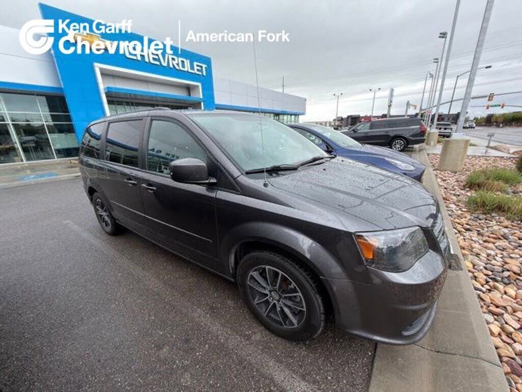 2017 DODGE Grand Caravan