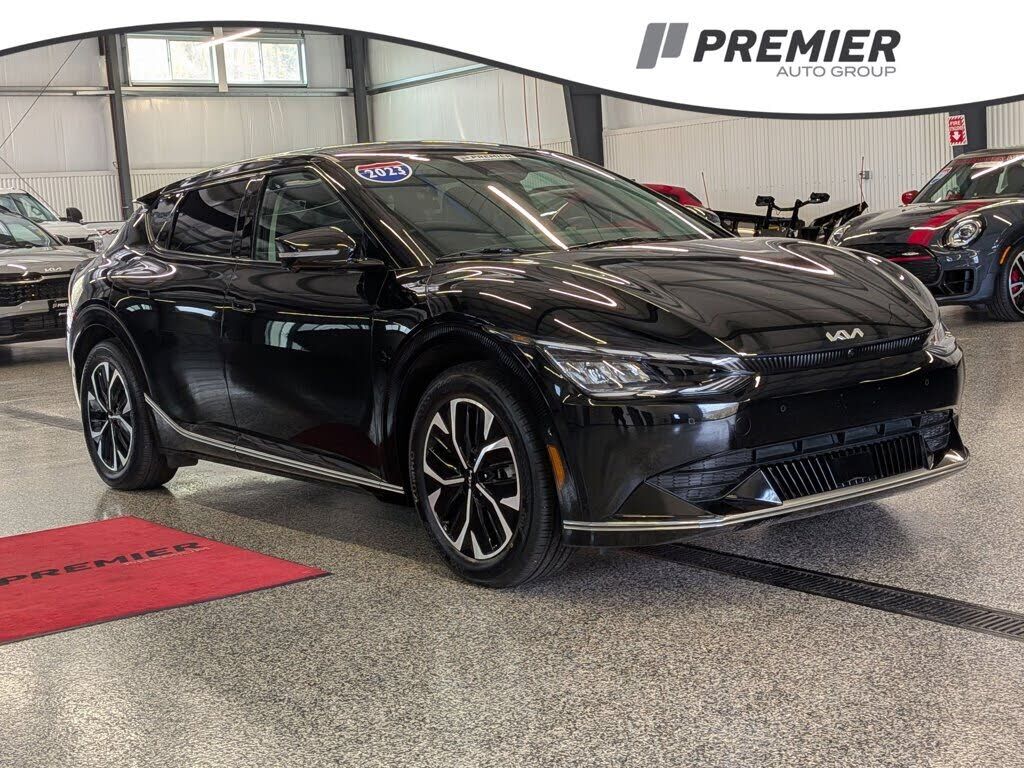 2023 KIA EV6