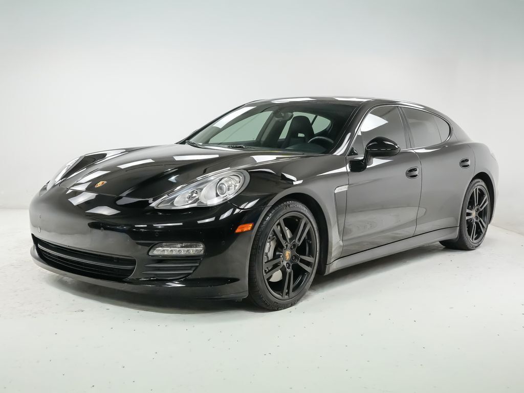 2012 PORSCHE Panamera