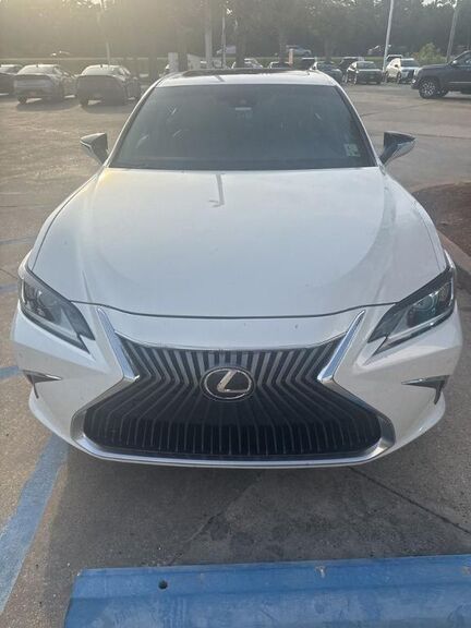 2021 LEXUS ES