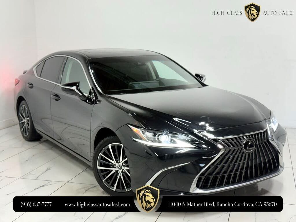 2024 LEXUS ES