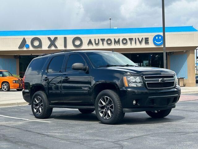 2013 CHEVROLET Tahoe