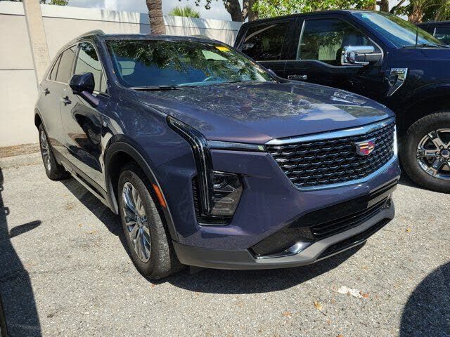 2025 CADILLAC XT4