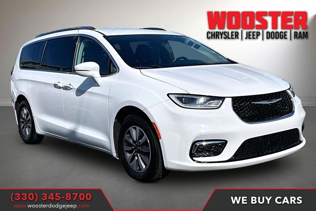 2021 CHRYSLER Pacifica