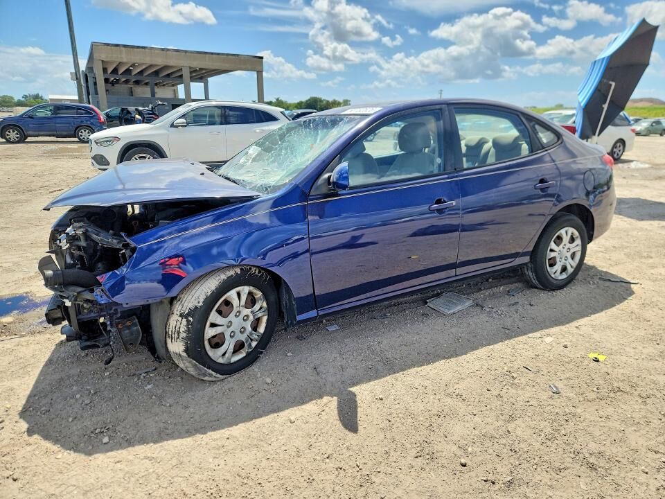 2010 HYUNDAI Elantra