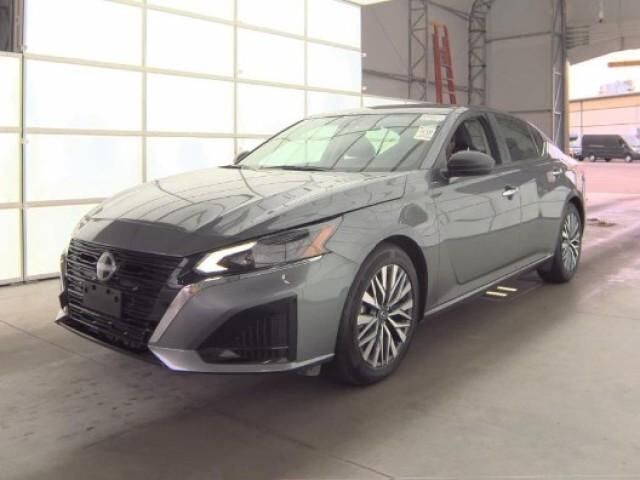 2025 NISSAN Altima