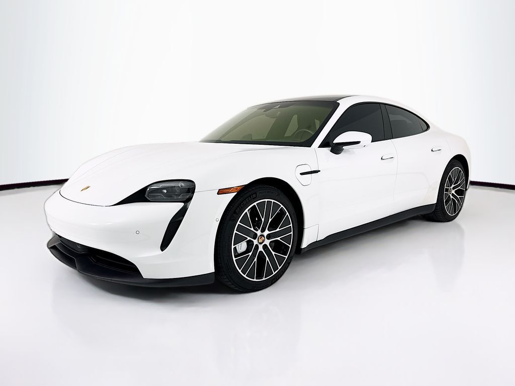 2020 PORSCHE Taycan