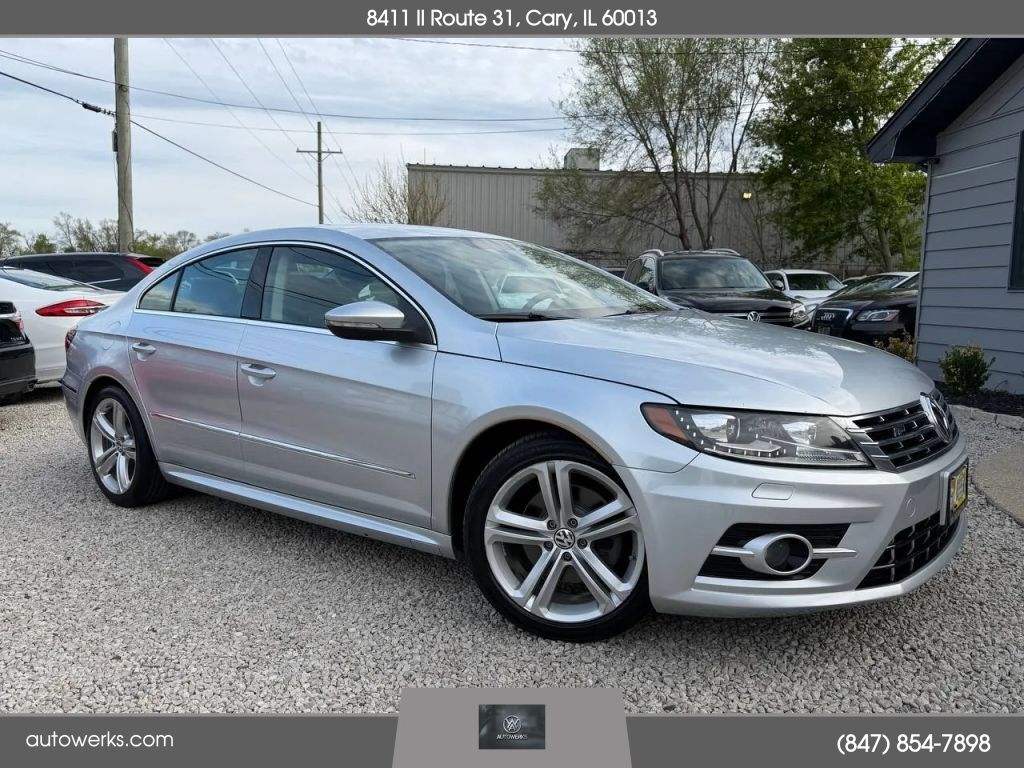 2013 VOLKSWAGEN Passat