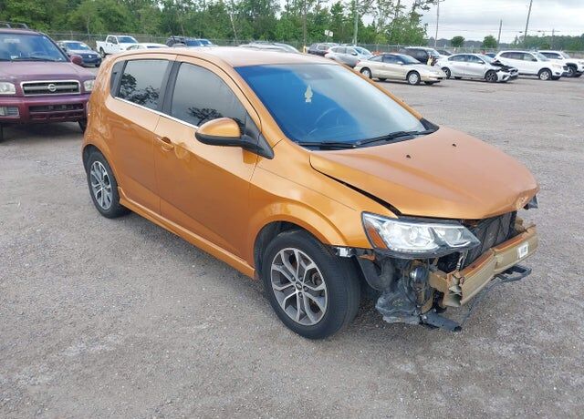 2017 CHEVROLET Sonic