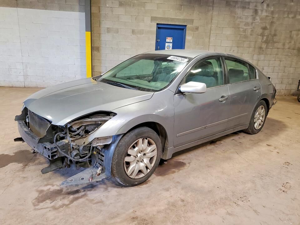 2009 NISSAN Altima