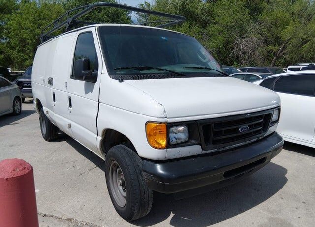 2006 FORD E-350