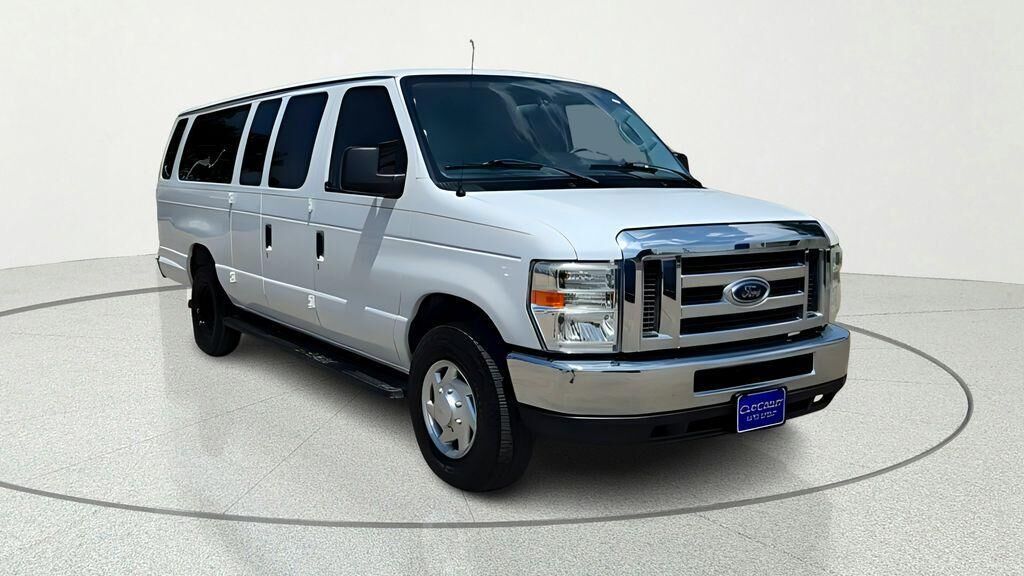 2012 FORD E-350