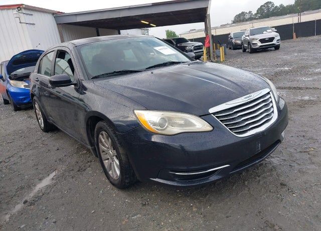 2012 CHRYSLER 200