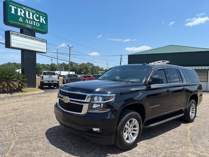 2017 CHEVROLET Suburban