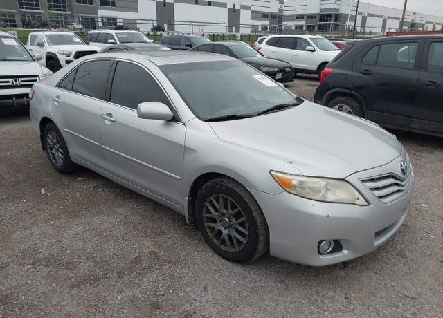 2010 TOYOTA Camry