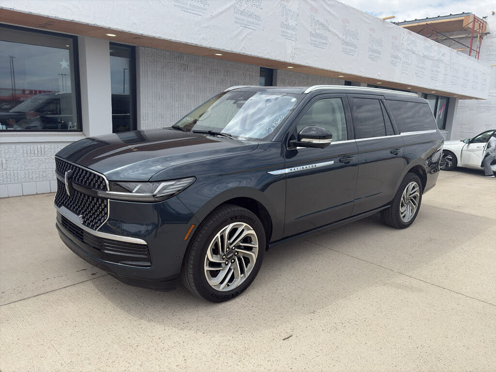2025 LINCOLN Navigator L