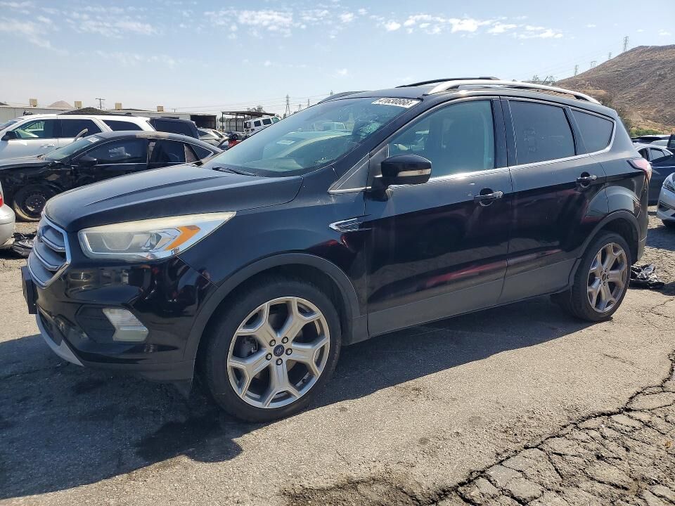 2017 FORD Escape