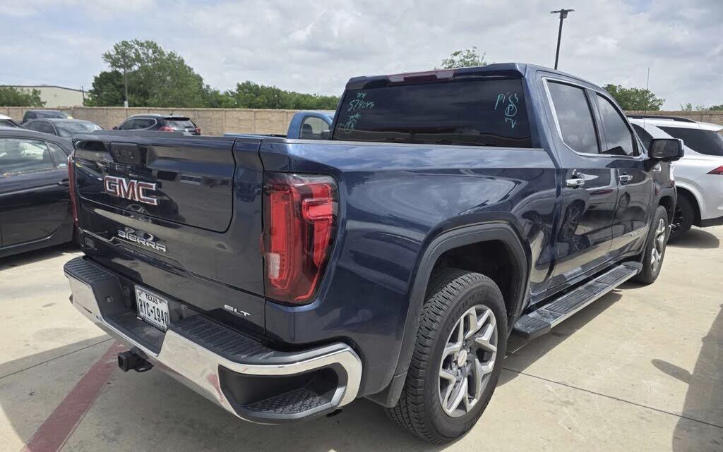 2022 GMC Sierra