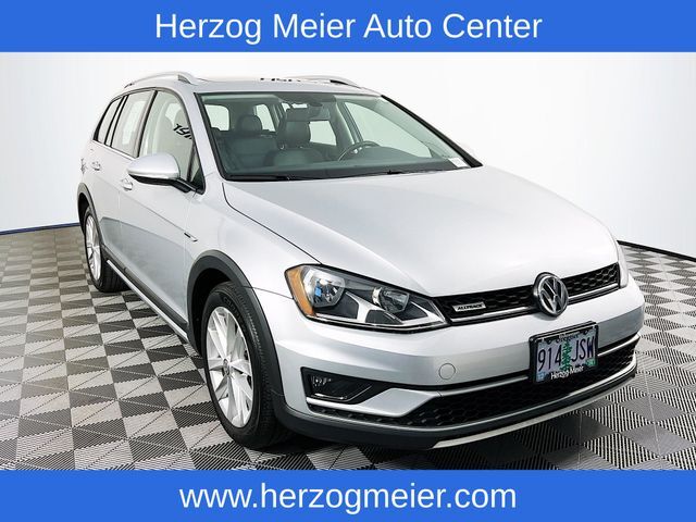 2017 VOLKSWAGEN Golf Alltrack