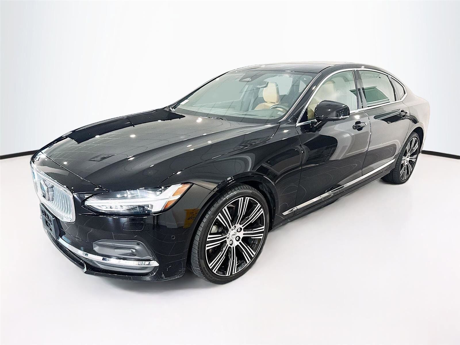 2024 VOLVO S90