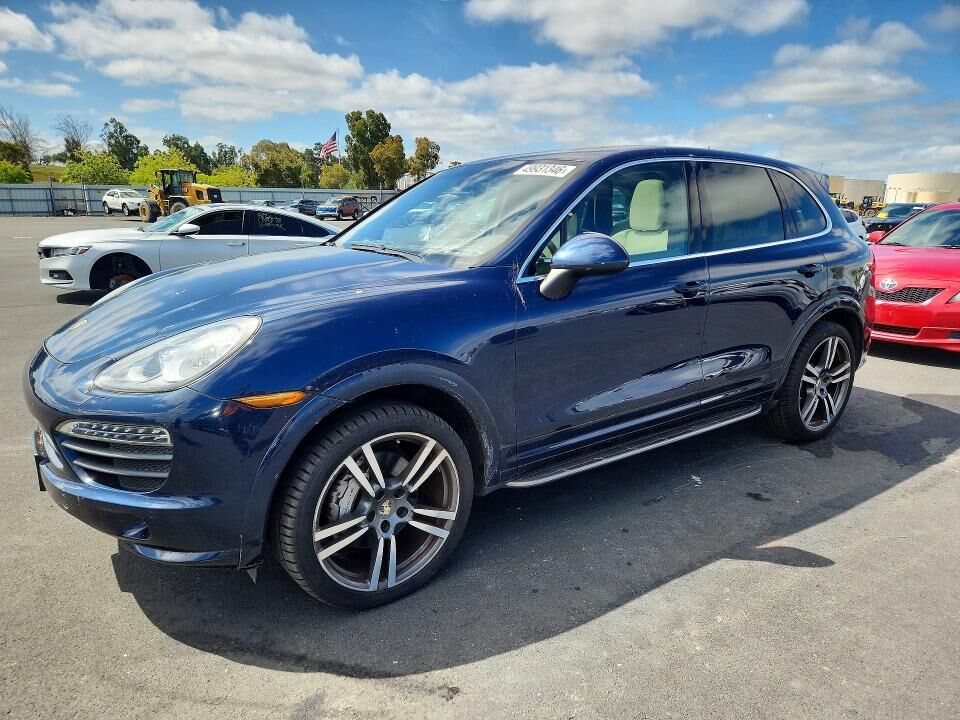 2013 PORSCHE Cayenne