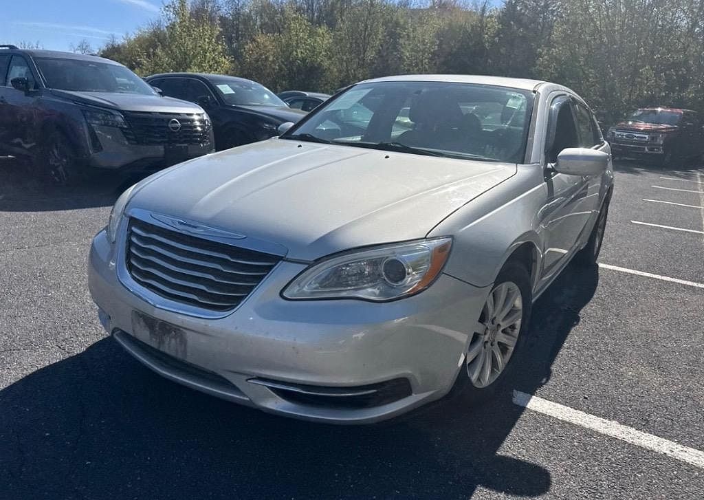 2011 CHRYSLER 200