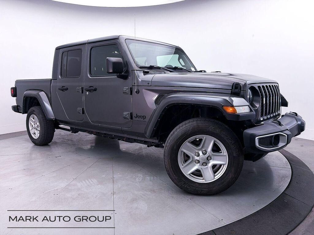 2022 JEEP Gladiator