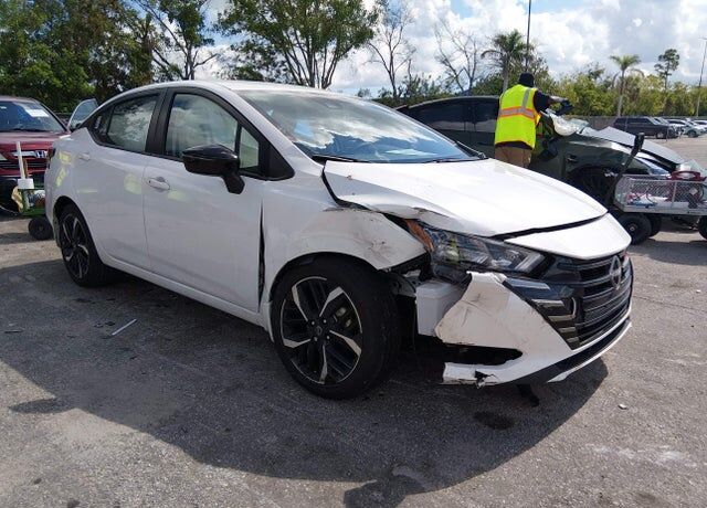 2024 NISSAN Versa