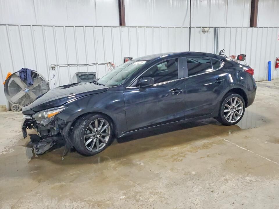 2018 MAZDA Mazda3