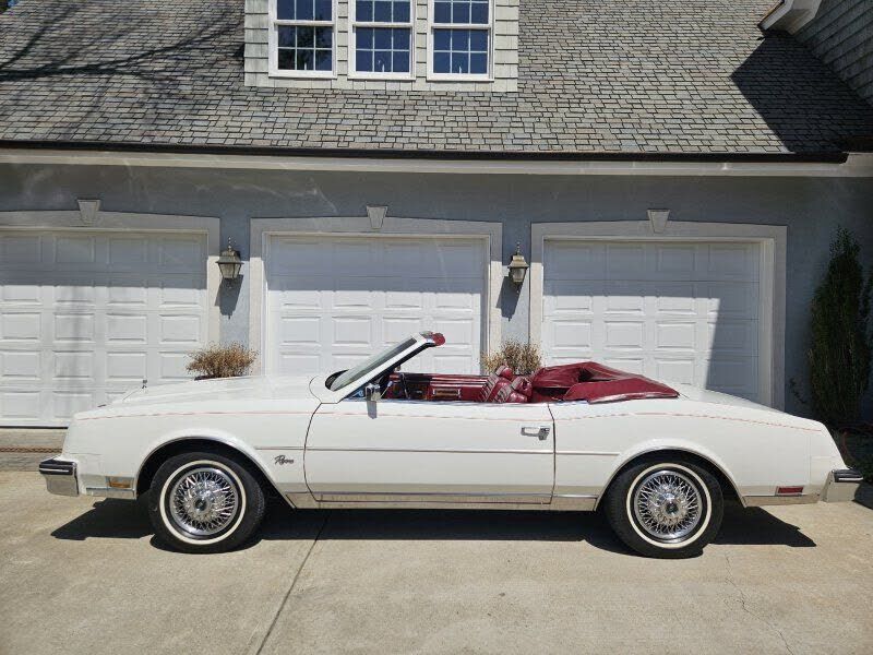 1982 BUICK Riviera