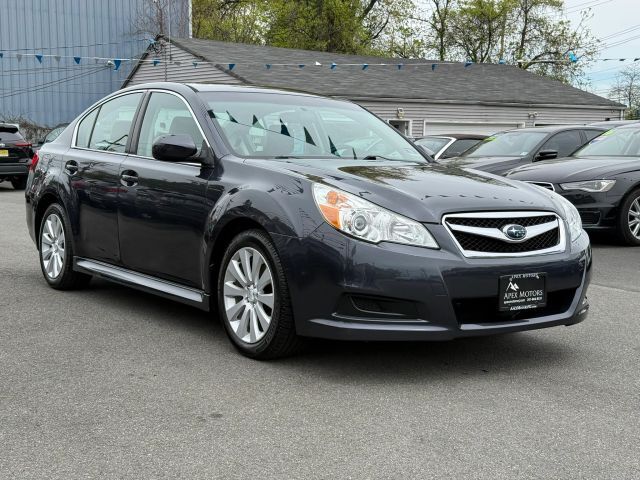 2011 SUBARU Legacy