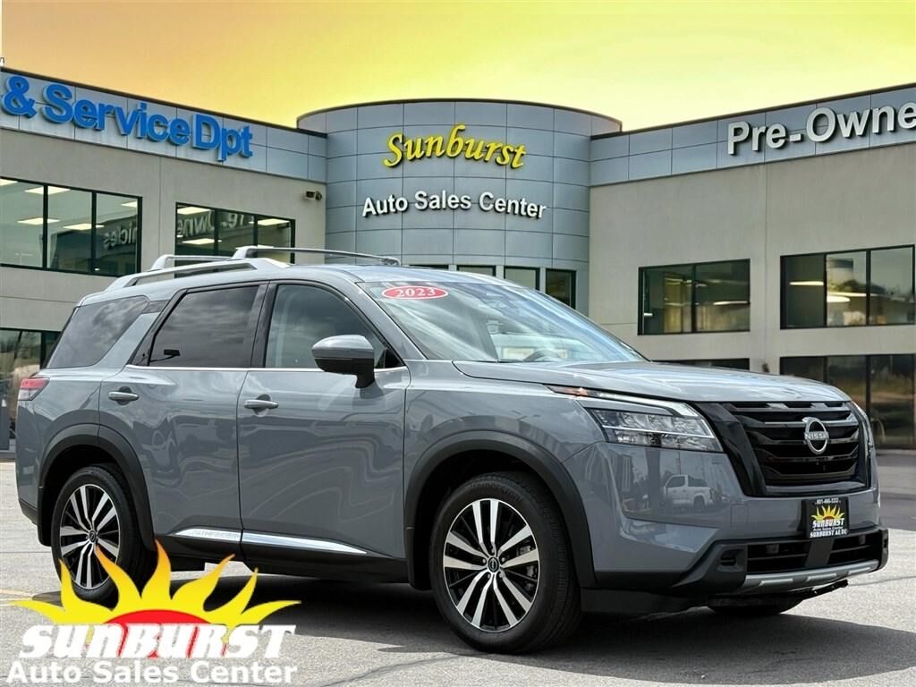2023 NISSAN Pathfinder