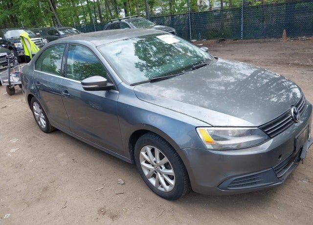 2014 VOLKSWAGEN Jetta