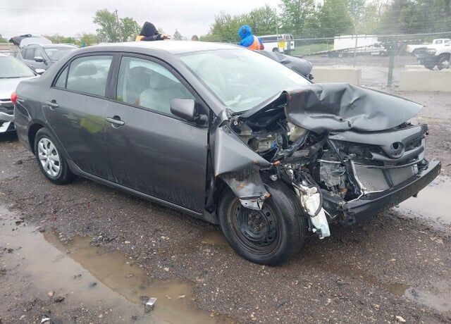 2011 TOYOTA Corolla