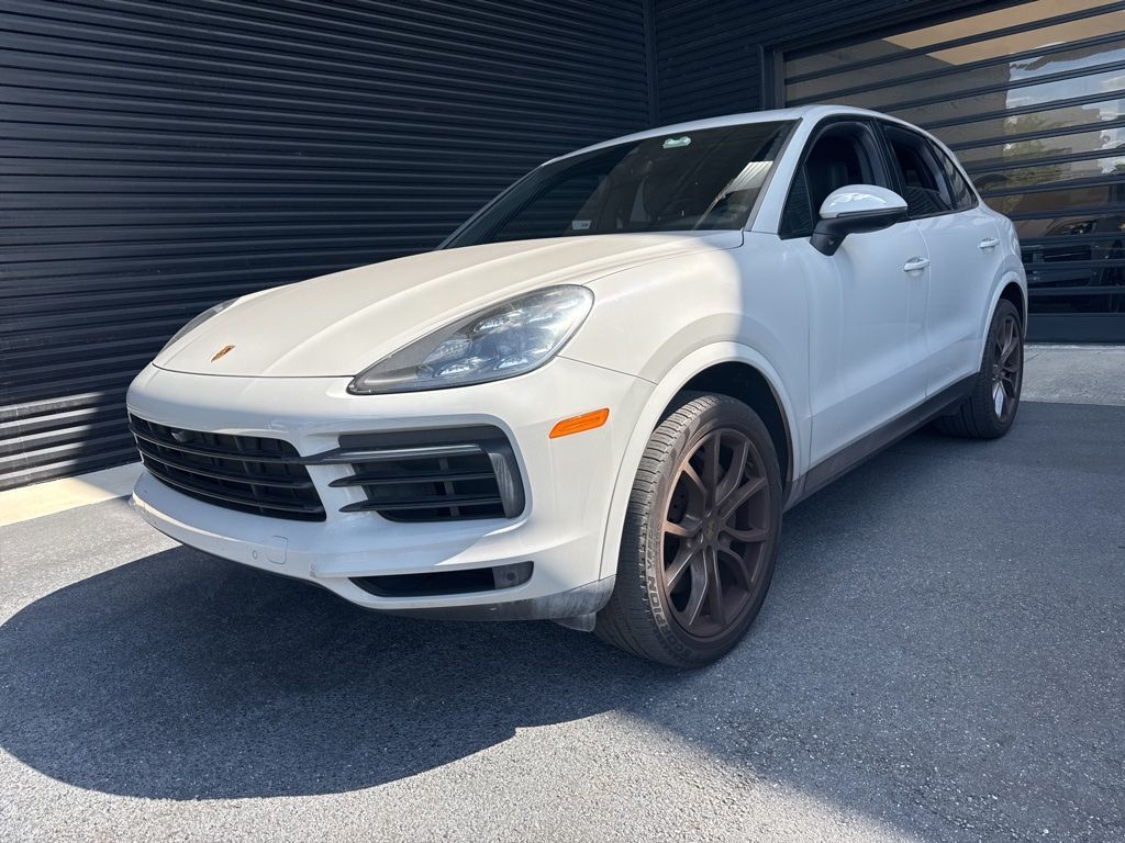 2022 PORSCHE Cayenne